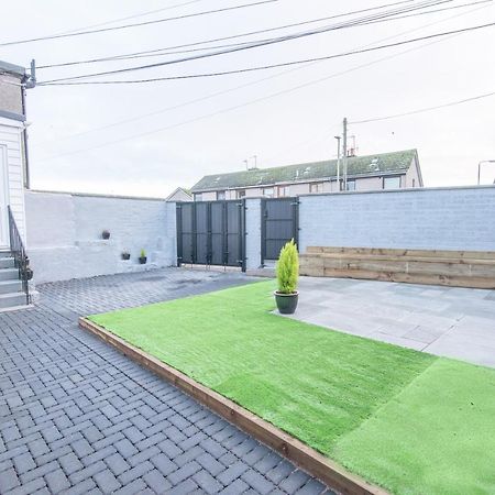 Bright, Fresh, Renovated 3 Bedroom Apartment In The Heart Of Montrose Angus Ngoại thất bức ảnh